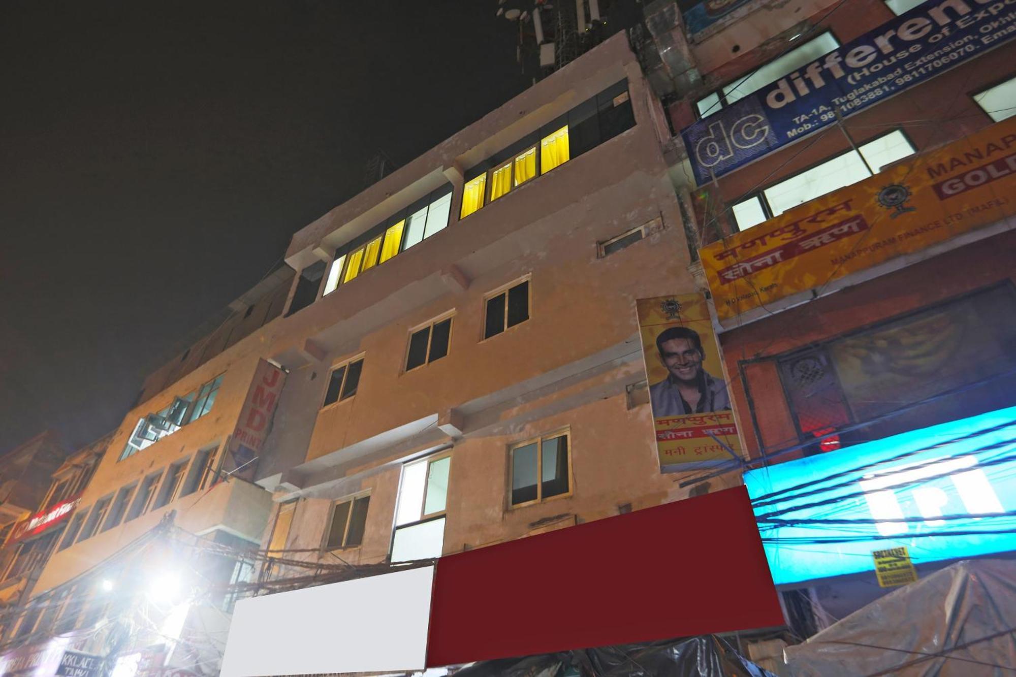 Townhouse South Lawn Otel Yeni Delhi Dış mekan fotoğraf